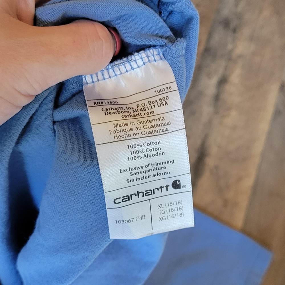 Women's Carhartt T-Shirt - Picture 5 of 5